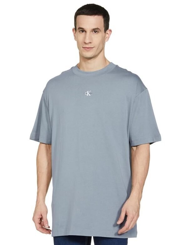 Calvin Klein Jeans Men's Solid Relaxed Fit T-Shirt